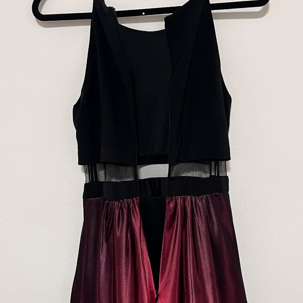 Two-Tone Black & Red Sleeveless Maxi Gown With Sheer Mesh Waist Detail And Gradi - Picture 13 of 15